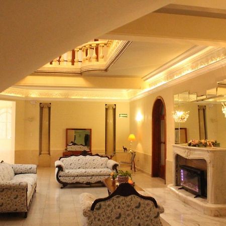 Hotel Gran Domo León Kültér fotó