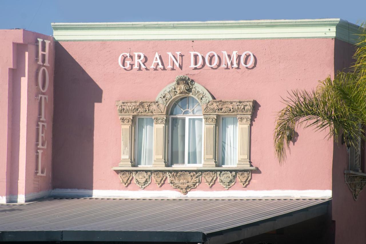 Hotel Gran Domo León Kültér fotó
